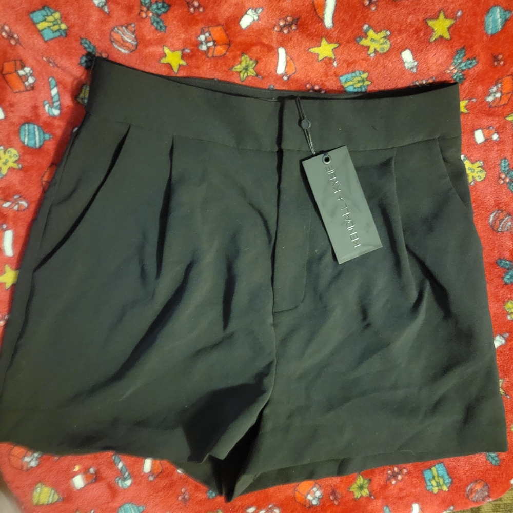 Kendall & Kylie Black High-Waist Women's Shorts